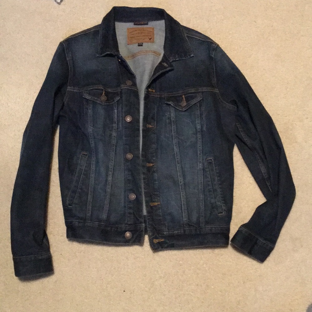 American eagle dark wash denim jacket distressed